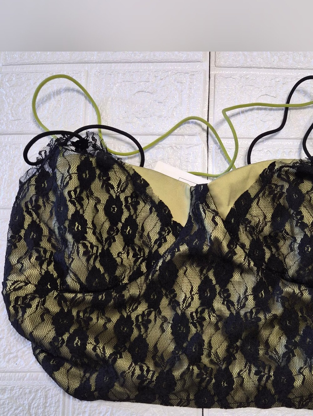 New Cider Green w/ Black Lace Zip Up Cropped Tank Top Size Small